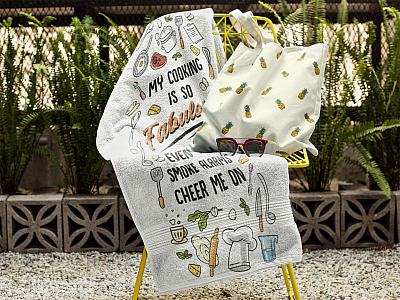 Alternative view of Funny My Cooking Is So Fabulous Even The Smoke Alarms Cheer Me On Bath Towels - Beach Towels - White Towels