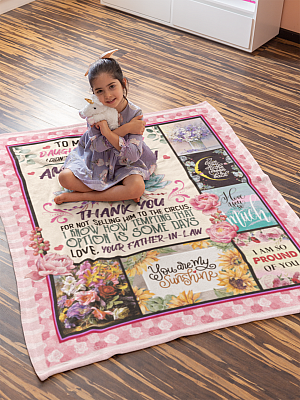 Alternative view of To My Dear Daughter In Law I Didn't Give You The Gift Of Life Fleece Blanket - Sherpa Blanket - Woven Blanket