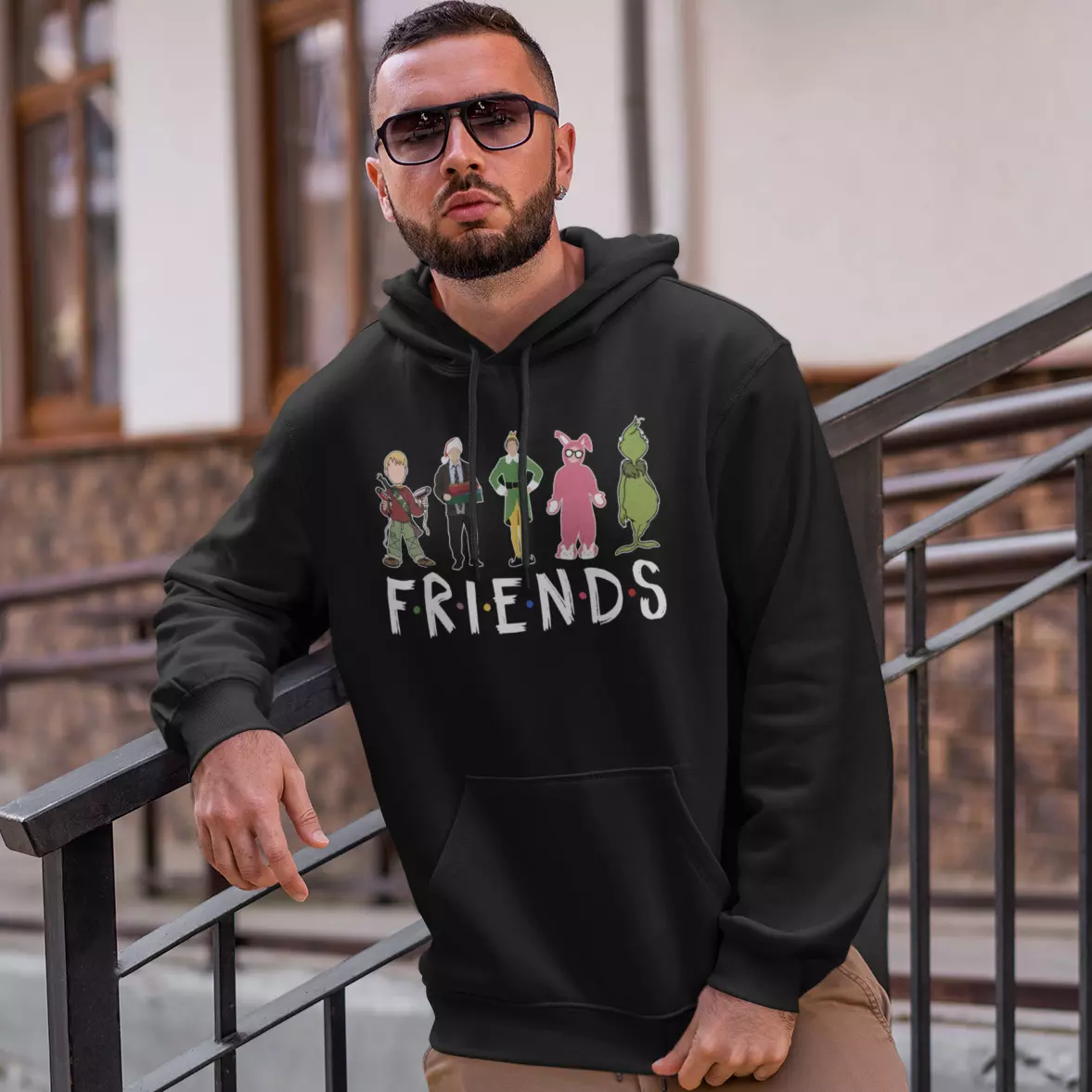 5UT. Christmas Movie Friends B-mk