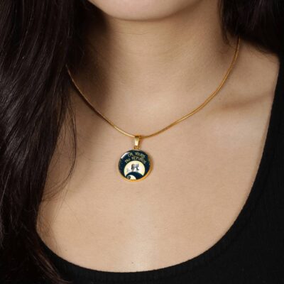 Valentine's Day Gifts For Her I Am Yours No Refund Cartoon Circle Pendant Necklace - Circle Luxury Necklace (Gold Plated)