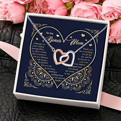 To My Bonus Mom Although We Aren't Related Through D N A - Bonus Mom Gifts - Joined Interlocking Hearts Necklace