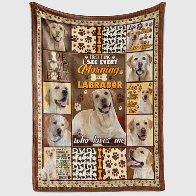 Alternative view of Yellow Labrador First Thing I See Every Morning Is A Labrador Who Loves Me Fleece Blanket - Sherpa Blanket