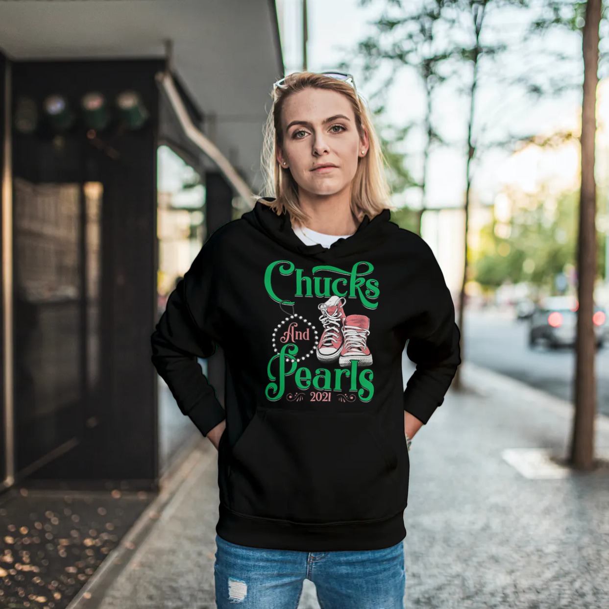 71 HG uu tien_ Chuck And Pearl 2021 tee 4