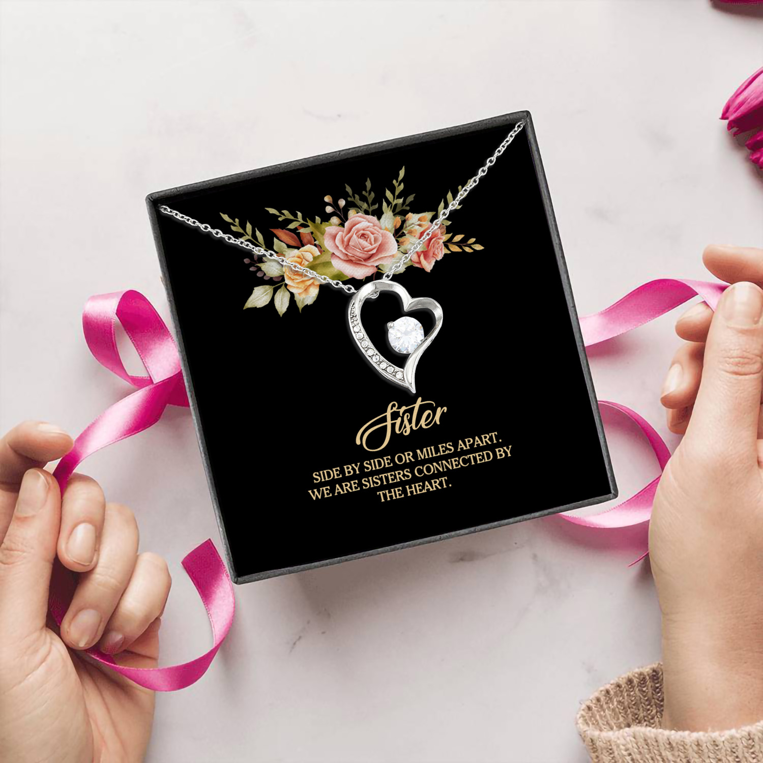 5MH. Sister Hearts (3) Forever Love Necklace (Silver) 5