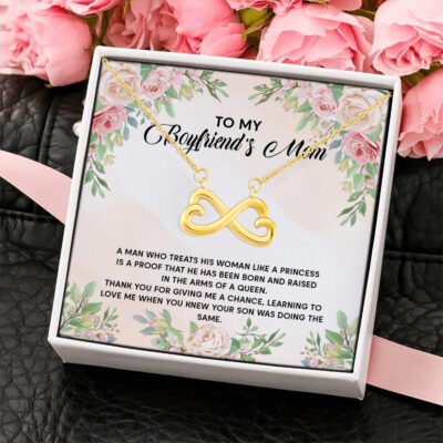To My Boyfriend's Mom Born And Raise In The Arms Of A Queen Infinity Heart Pendant Necklace