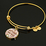 Grandmas Are Like Buttons They Hold Everything Together Circle Pendant Necklace