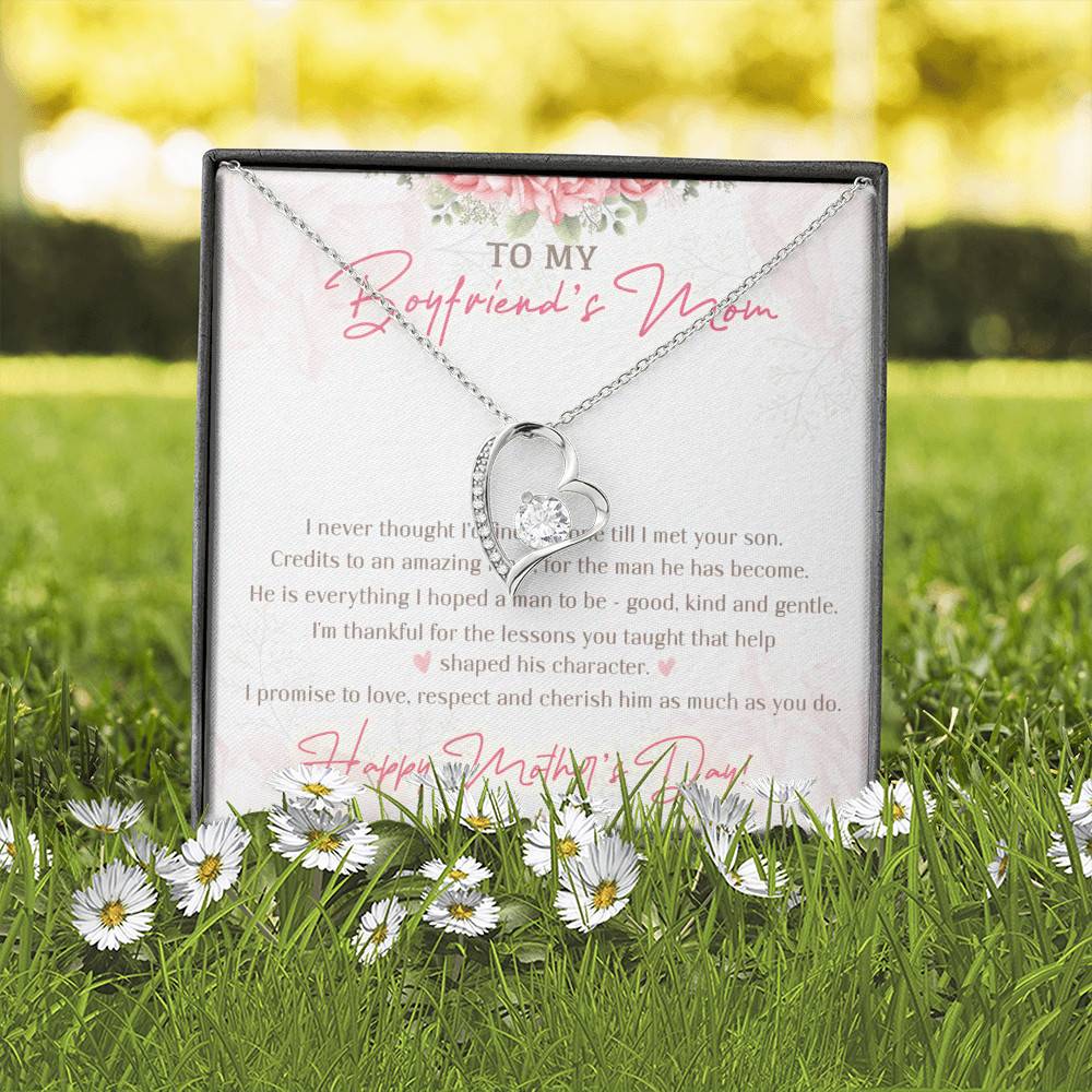 To My Boyfriend's Mom I Never Thought I'd Find The One Till I Met Your Son Forever Love Heart Pendant Necklace