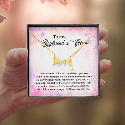 To My Boyfriend's Mom I Never Thought I'd Find The One Till I Met Your Son Scripted Love Pendant Necklace