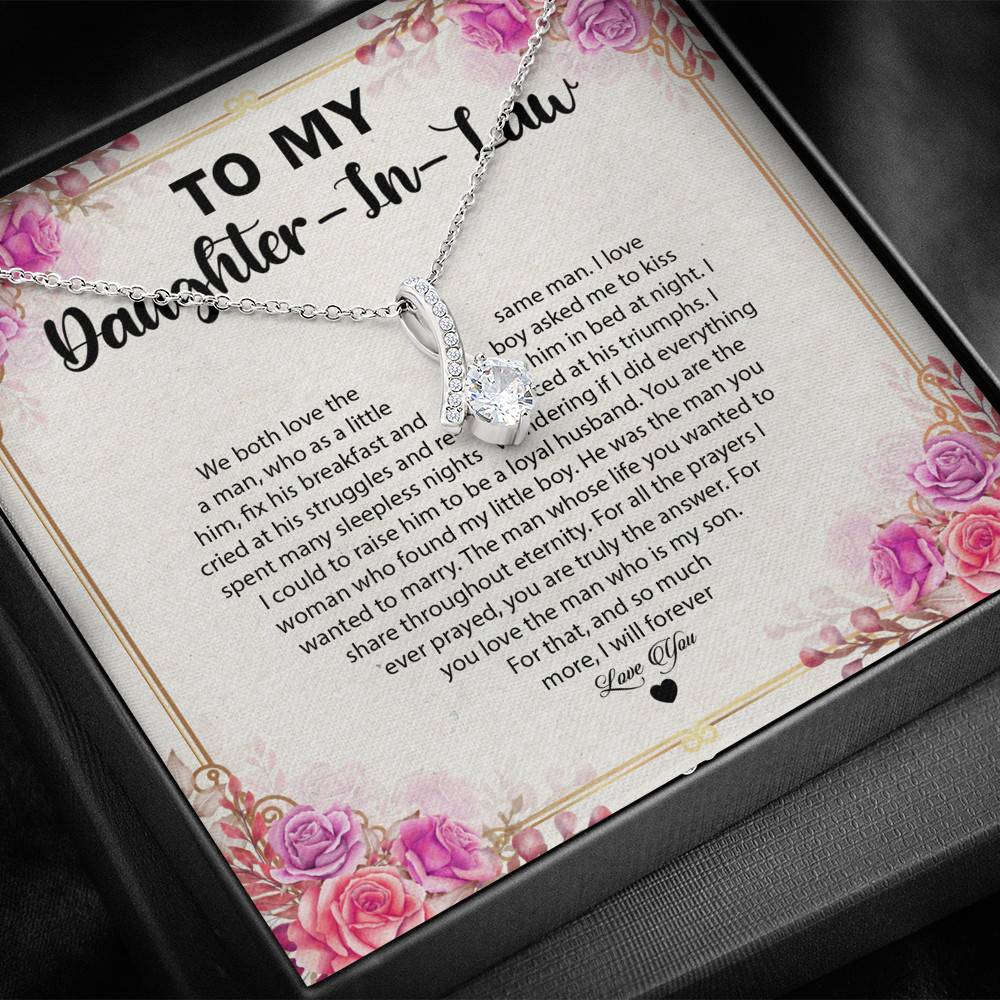 To My Daughter In law we Both Love The Same Man Alluring Beauty Pendant Necklace - Gift For Daughter In Law Gift
