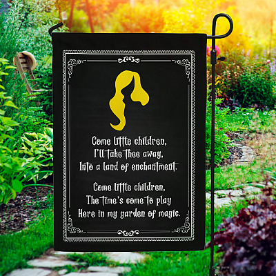 Garden Flag (11.5" x 17.5")