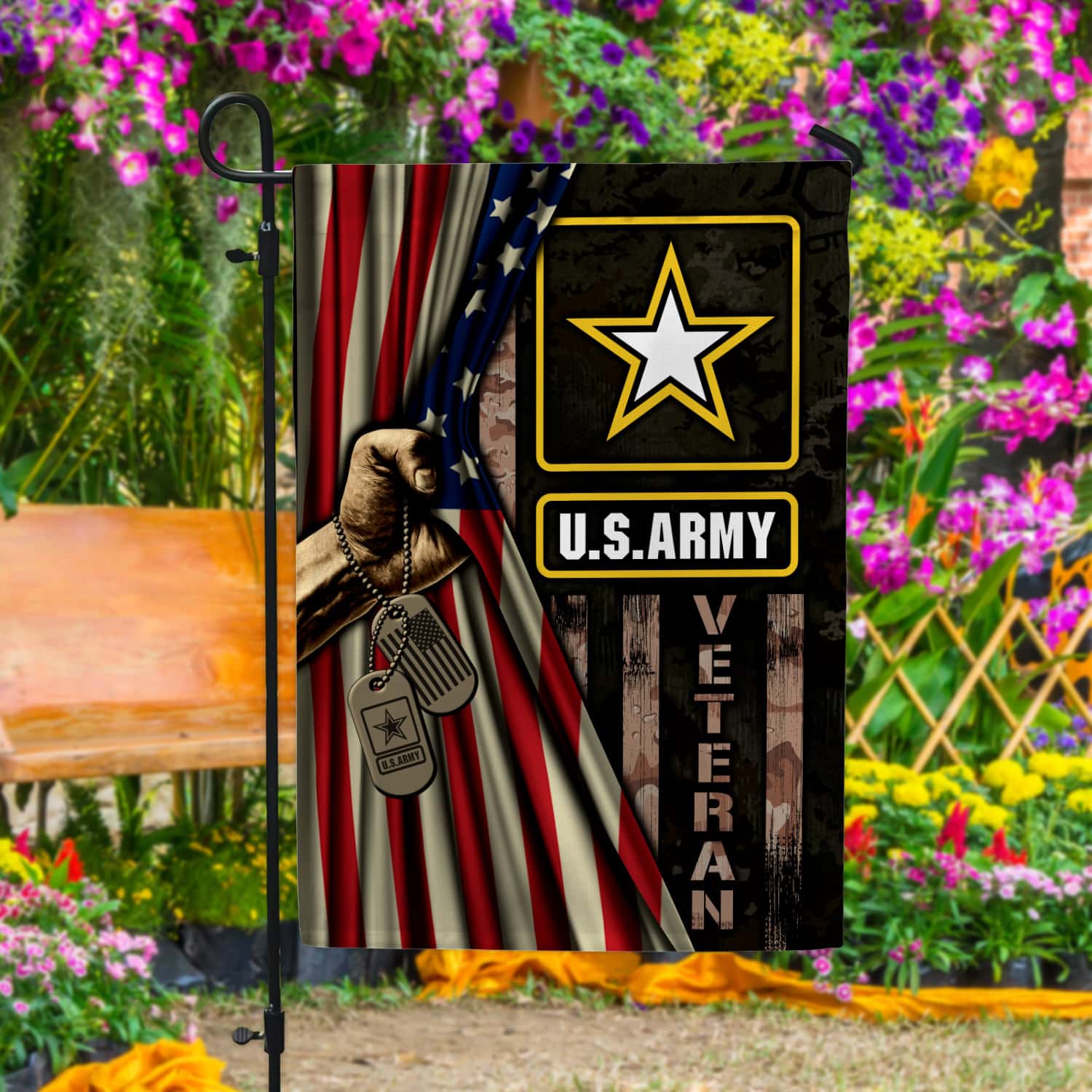 2KNG. US army-Side 1-30x40 Garden Flag Mockup 4