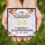 7VT. To My Smokin Hot Wife The Day I Met Infinity Heart Necklace (Gold)