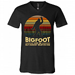 Bigfoot Saw Me Tshirt Vintage, Black, V-Neck T-Shirt
