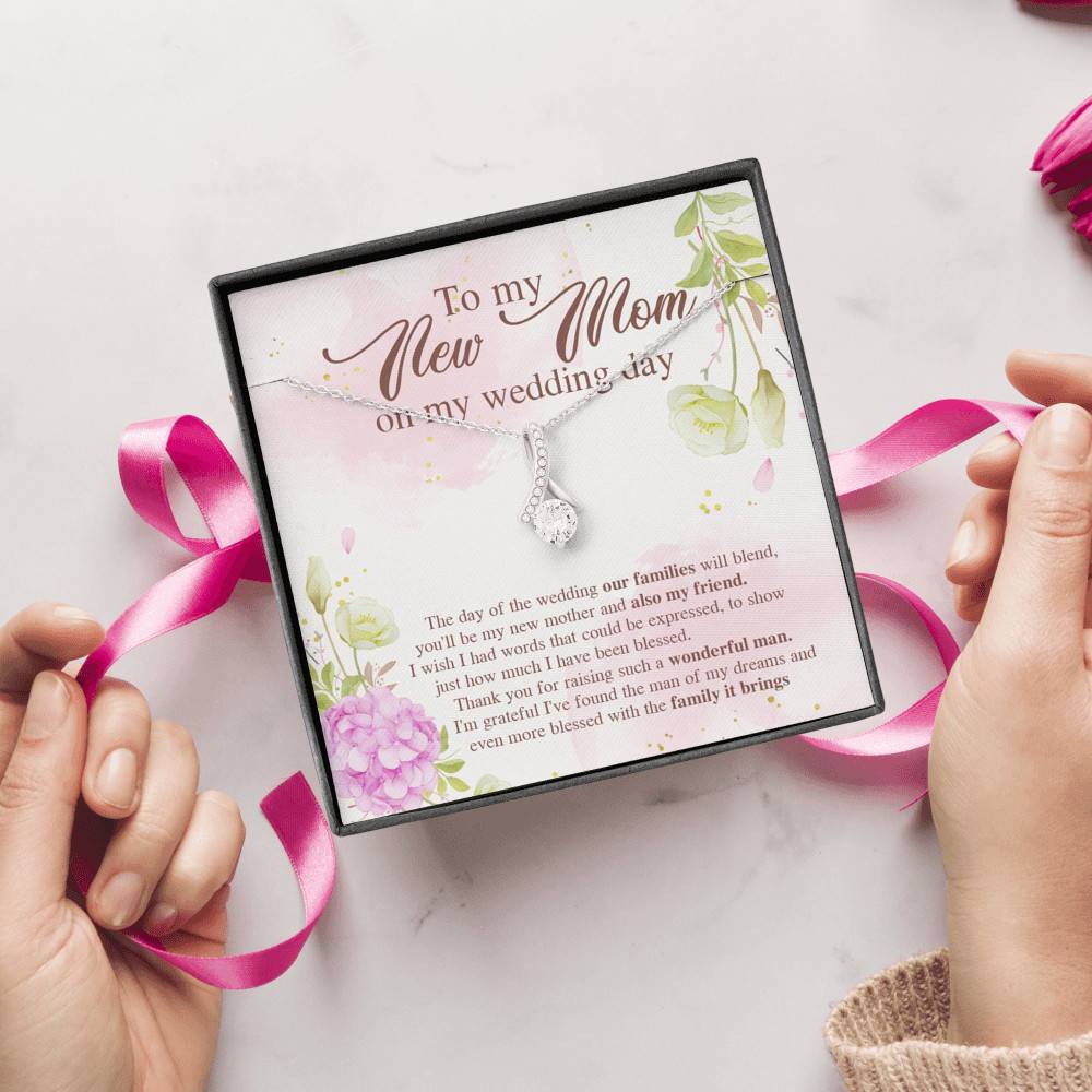 To My New Mom On My Wedding Day The Day Of The Wedding Our Families Will Blend Alluring Beauty Necklace