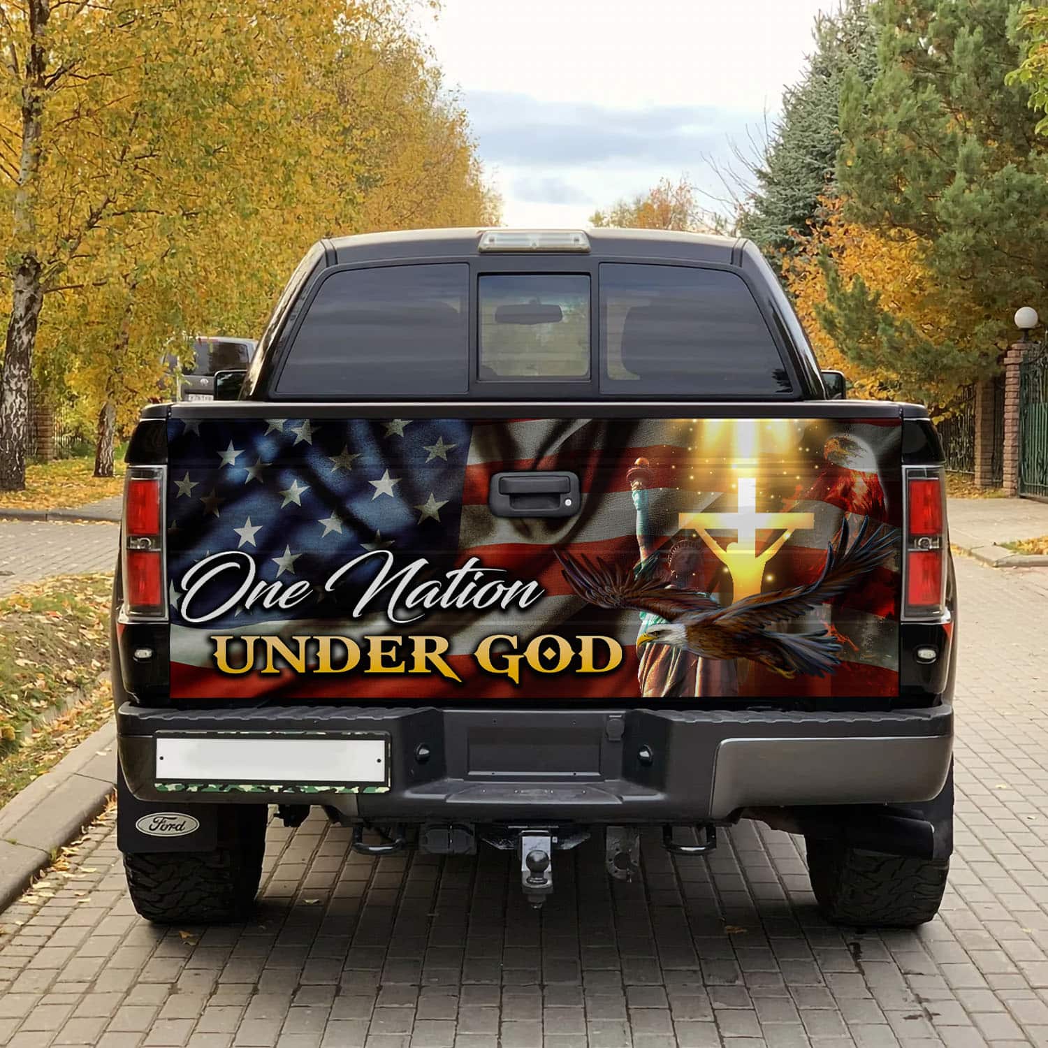 34 HG. One Nation Tailgate Tailgate Wrap Mockup 1