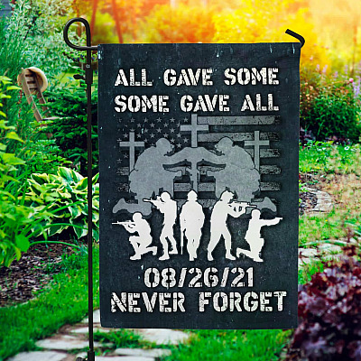 Garden Flag (11.5" x 17.5")