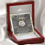 To My Beautiful Wife From Husband You Are My Queen Love Knot Necklace - Anniversary Valentines Necklace