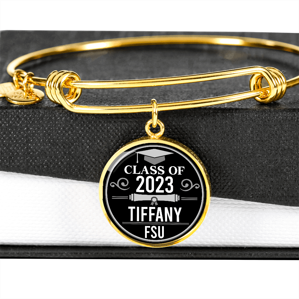 Personalized Year Graduation Class Of Circle Pendant Necklace - Graduation Gifts