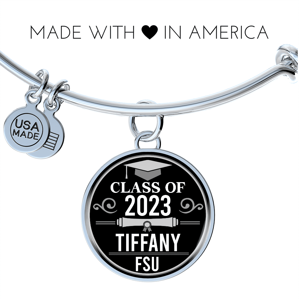 Personalized Year Graduation Class Of Circle Pendant Necklace - Graduation Gifts
