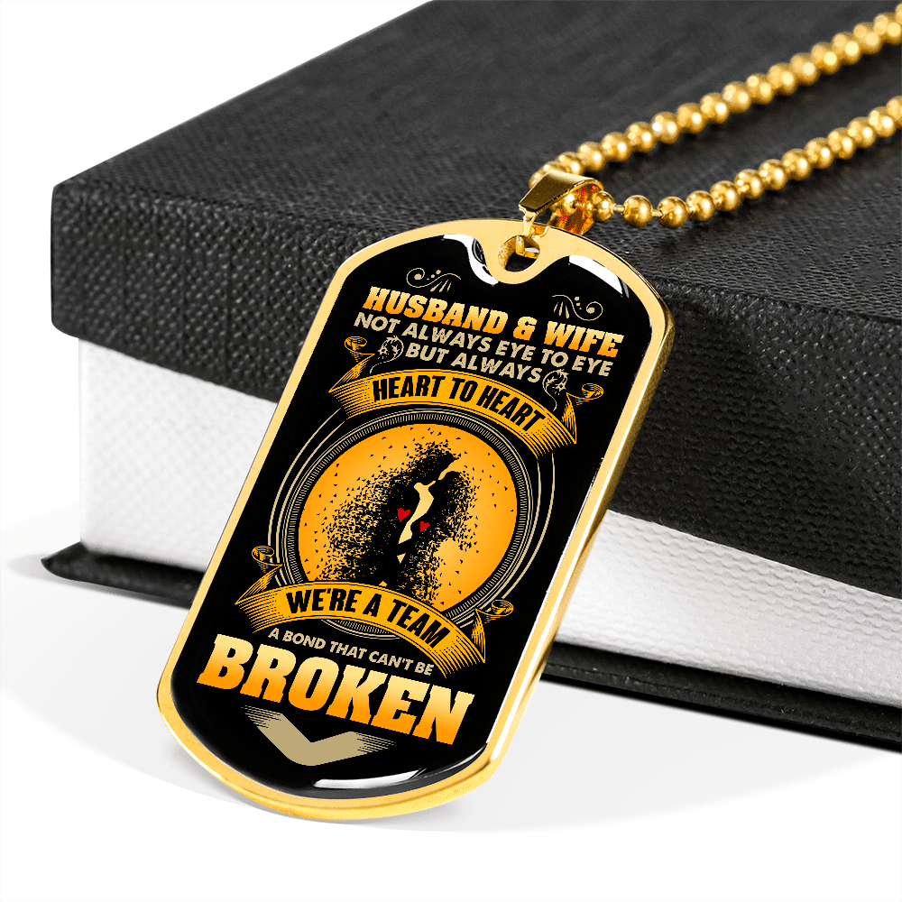 Husband And Wife Not Always Eye To Eye But We're A Team Couple Dog Tag Pendant Necklace
