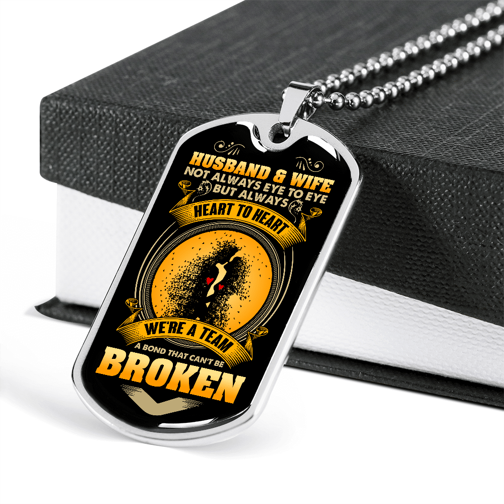 Husband And Wife Not Always Eye To Eye But We're A Team Couple Dog Tag Pendant Necklace
