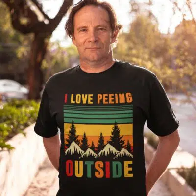 Alternative view of Retro Vintage I Love Peeing Outside Funny Hiking Camping T-Shirt - Hiking Lover Gift