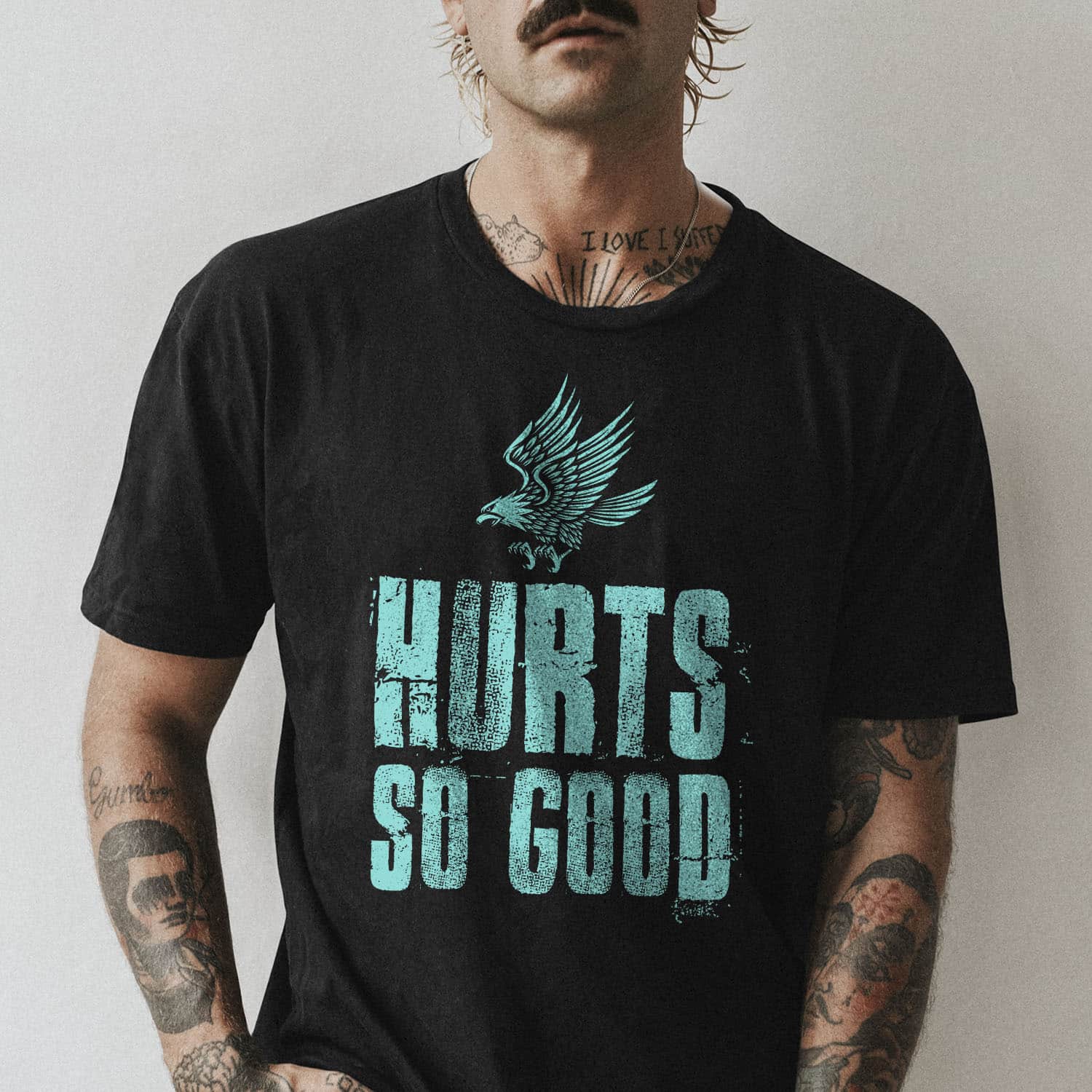 Men's black tee mockup psd on tattooed model