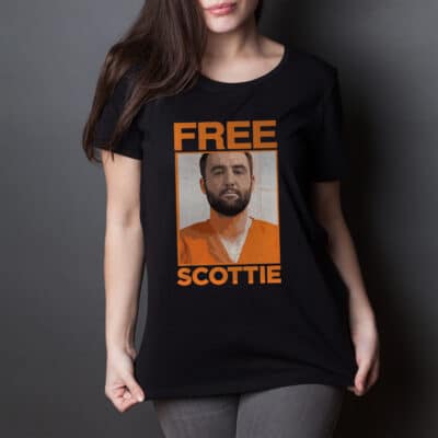 Alternative view of Free Scottie Scheffler Mugshot T-Shirt